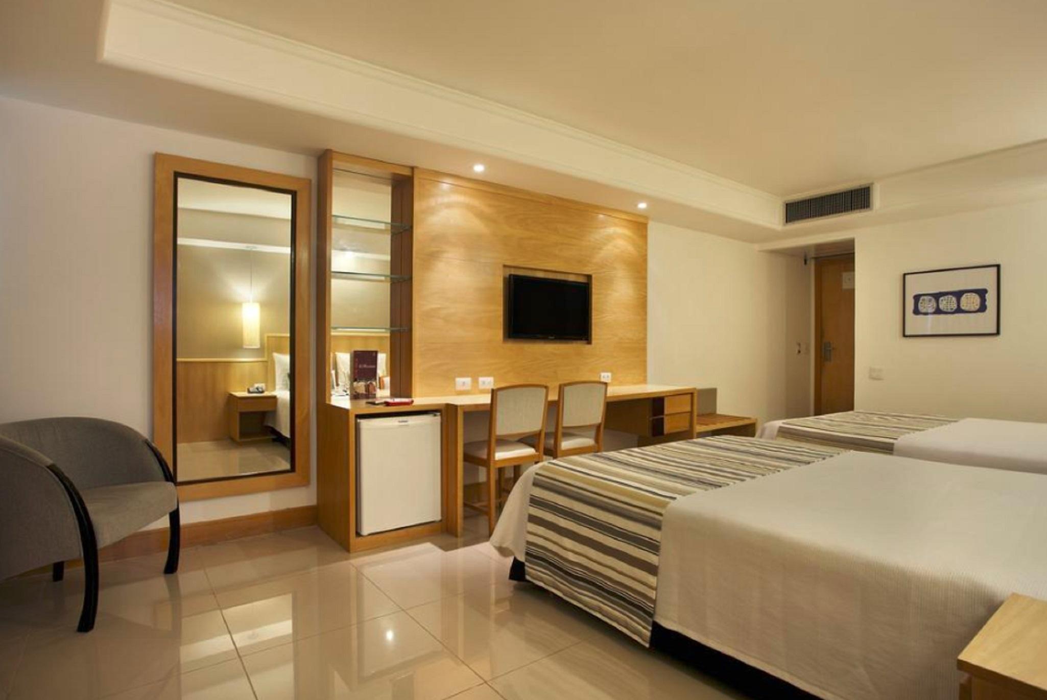 Royalty Rio Hotel Рио-де-Жанейро Экстерьер фото